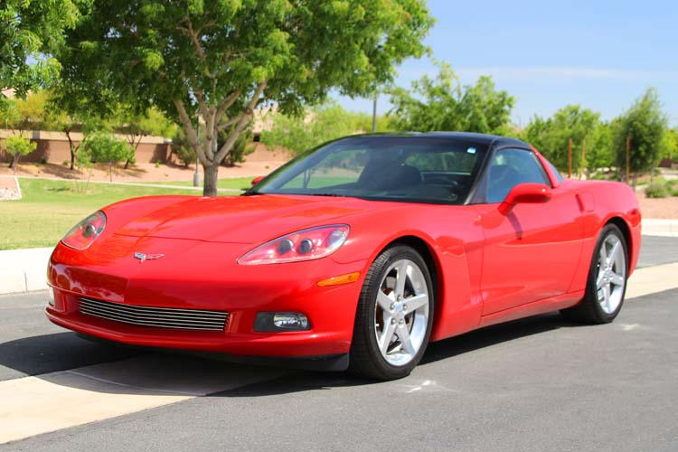 Victory Red 2005 Corvette Coupe id:89614