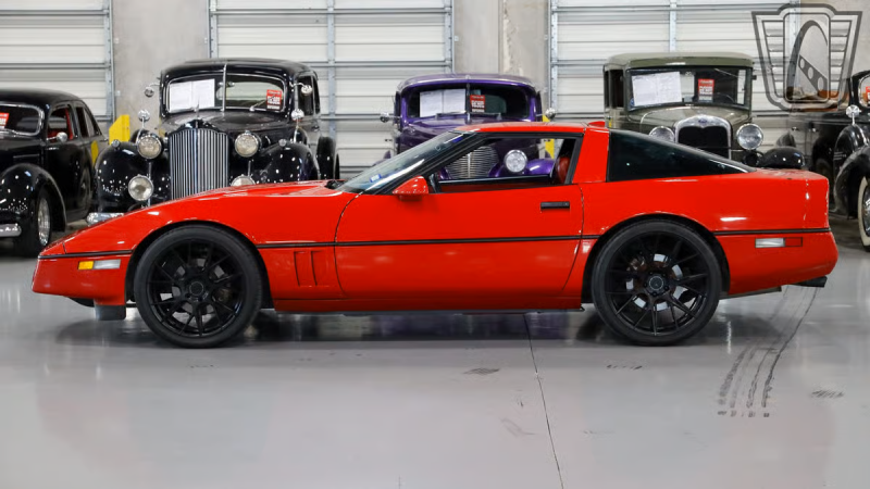 1989 Red Chevy Corvette Coupe