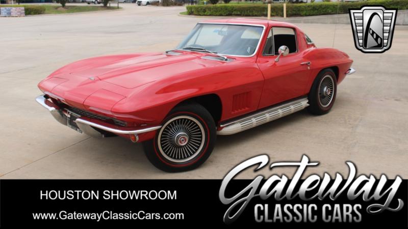1967 Red Chevy Corvette Coupe