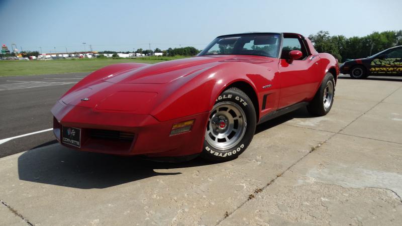 Red 1982 Corvette T-Top id:90160
