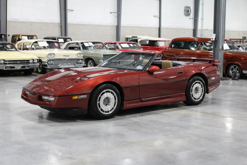 1987 Maroon Chevy Corvette Convertible 1987 Maroon Chevy Corvette Convertible