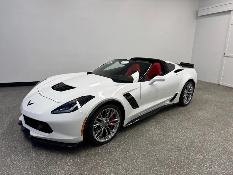 2017 Artic White Chevy Corvette Coupe
