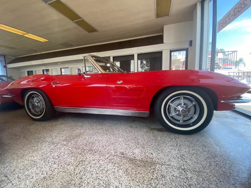 1963 RED Chevy Corvette Convertible