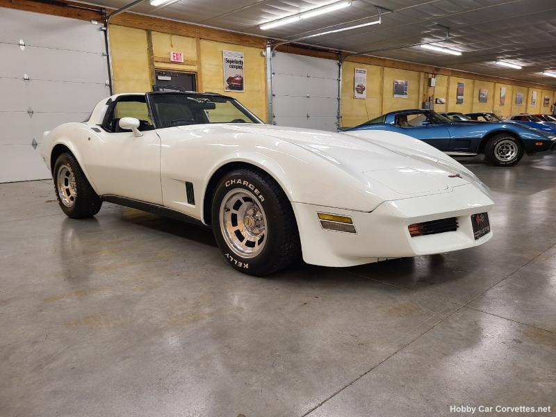 White 1981 Corvette T-Top id:89640