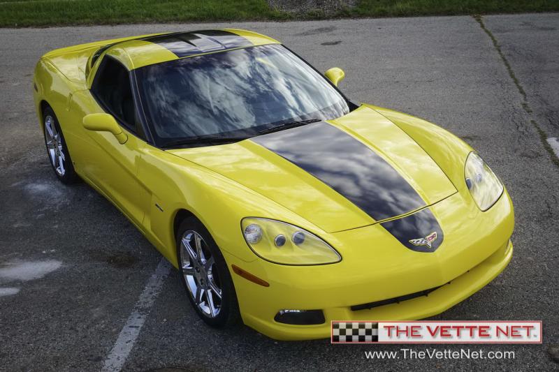 2008 Yellow/Black Chevy Corvette Coupe