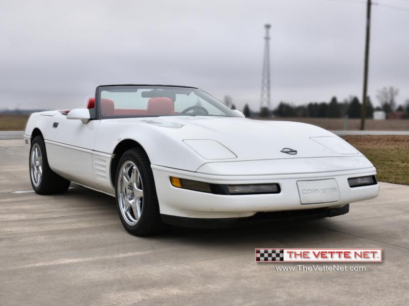 1992 White Chevy Corvette Convertible