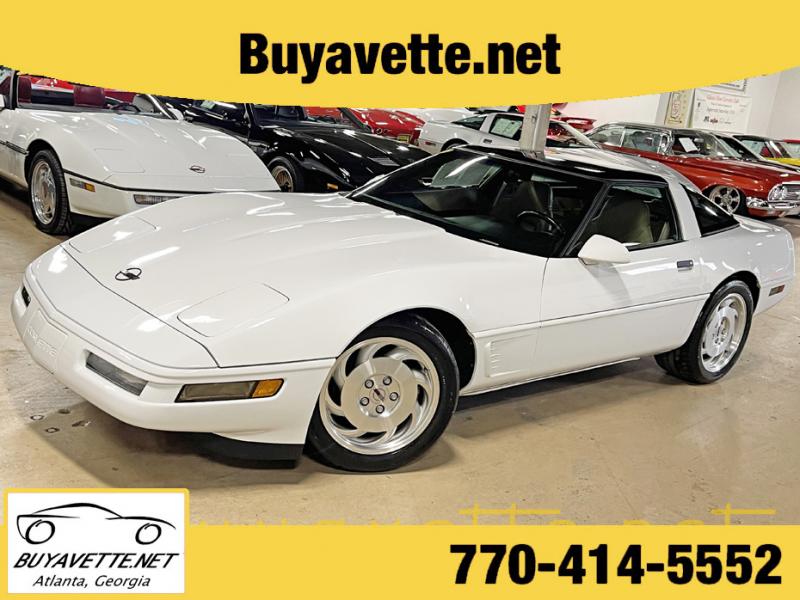 Arctic White 1996 Corvette Coupe id:91303