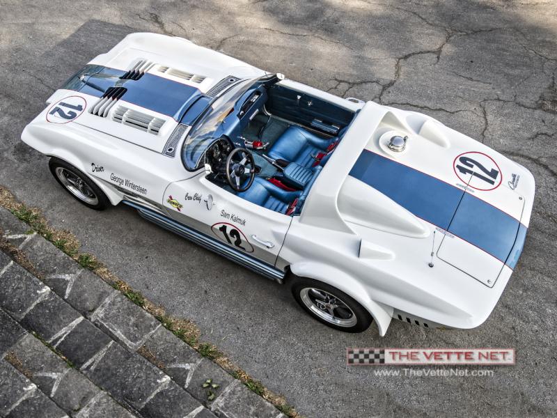 1964 White/Blue Stripe Chevy Corvette Convertible