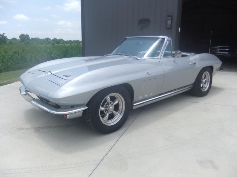 1965 Silver Chevy Corvette Convertible