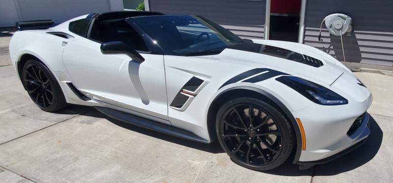 2017 ARCTIC WHITE Chevy Corvette Coupe