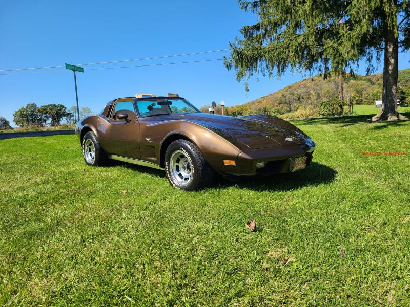 1978 Brown Chevy Corvette T-Top