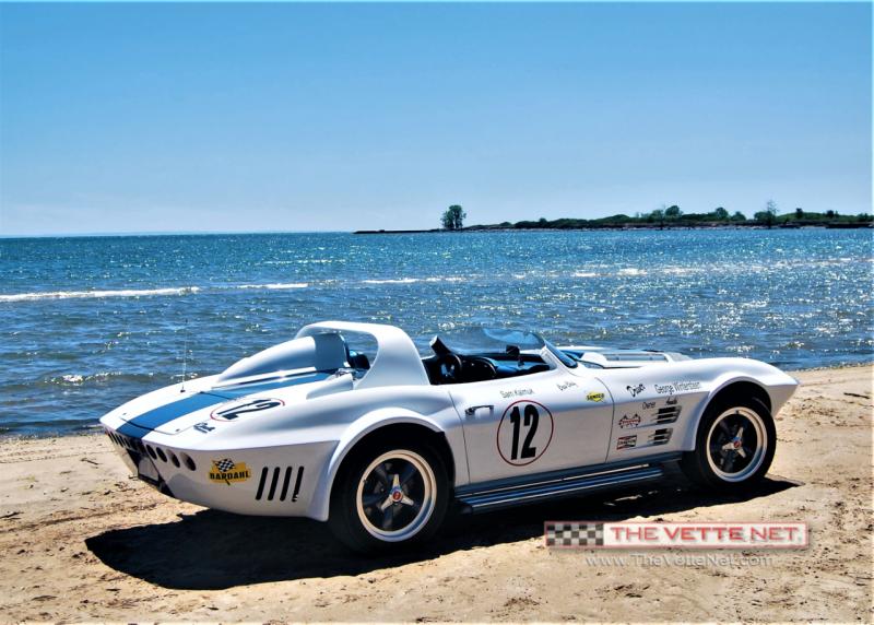 1964 White/Blue Stripe Chevy Corvette Convertible