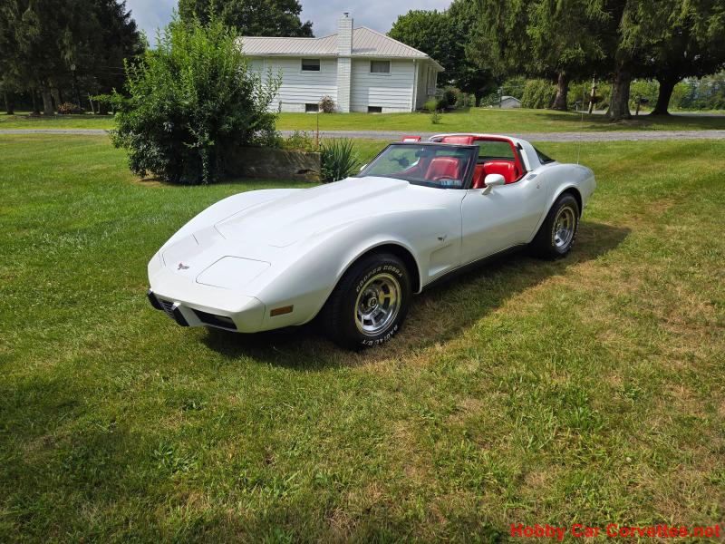 1979 White Chevy Corvette T-Top