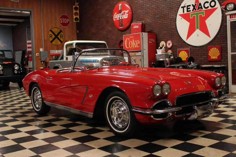 1962 Chevrolet Corvette 327/340 4 speed