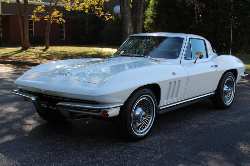 1965 Chevrolet Corvette Coupe AC Auto