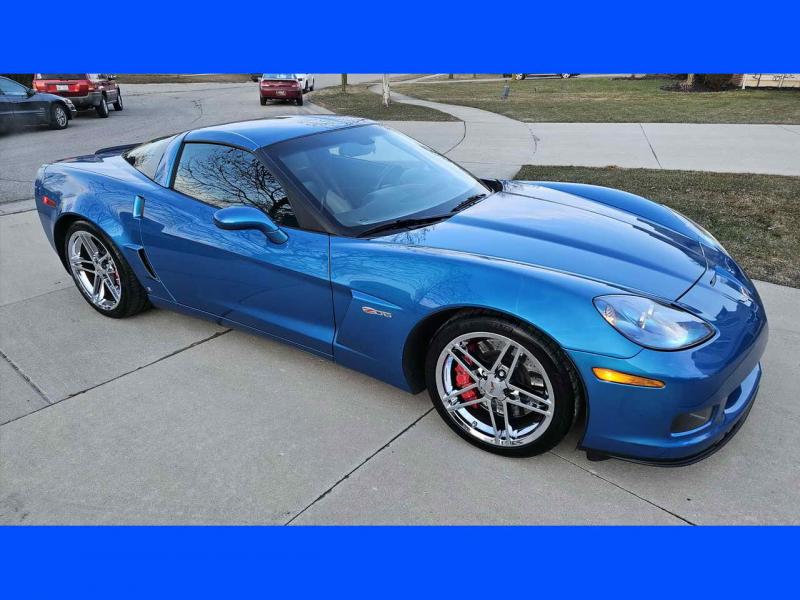 Rare Blue Z06, low miles @ THEVETTENET