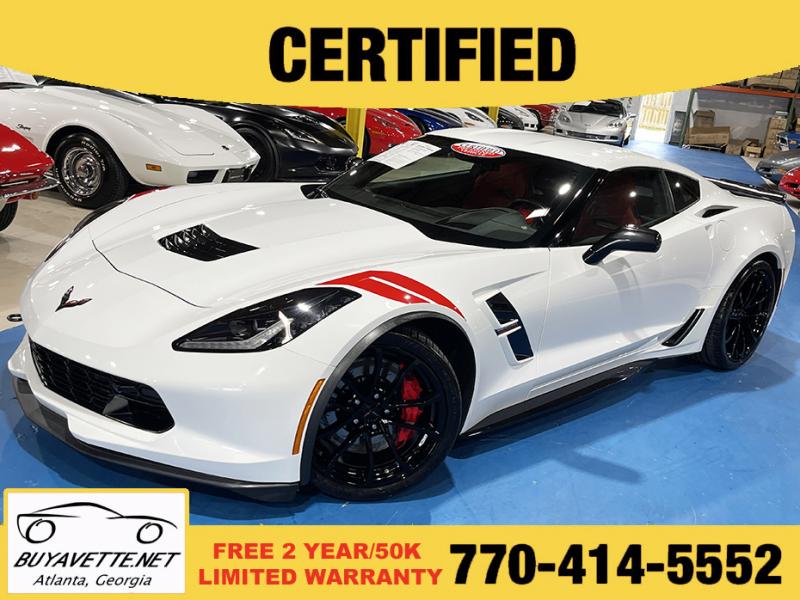 2017 Arctic White Chevy Corvette Coupe 2017 Arctic White Chevy Corvette Coupe