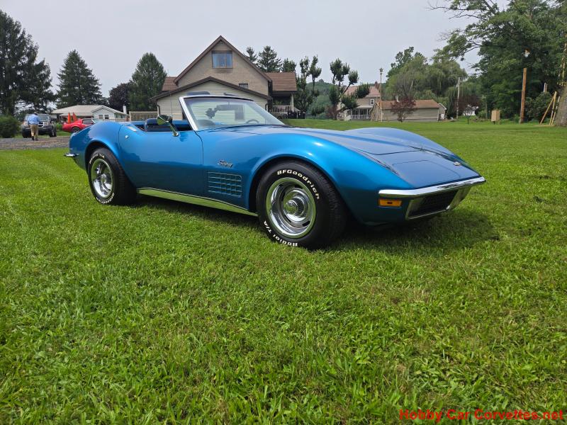 1971 Blue Blue Corvette Convertible 1971 Blue Blue Corvette Convertible