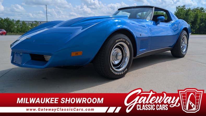 1977 Blue Chevy Corvette T-Top