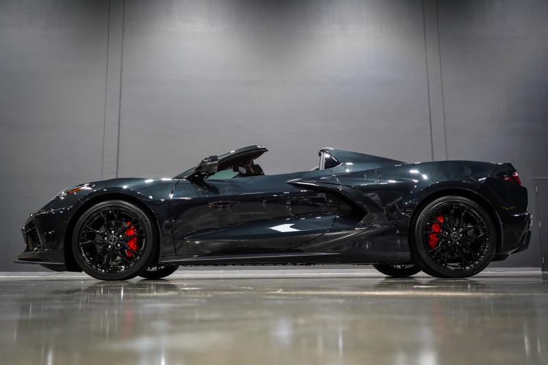 2024 CARBON FLASH M Chevy Corvette Convertible