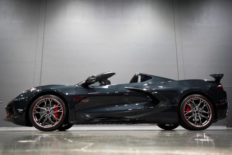 2023 CARBON FLASH M Chevy Corvette Coupe