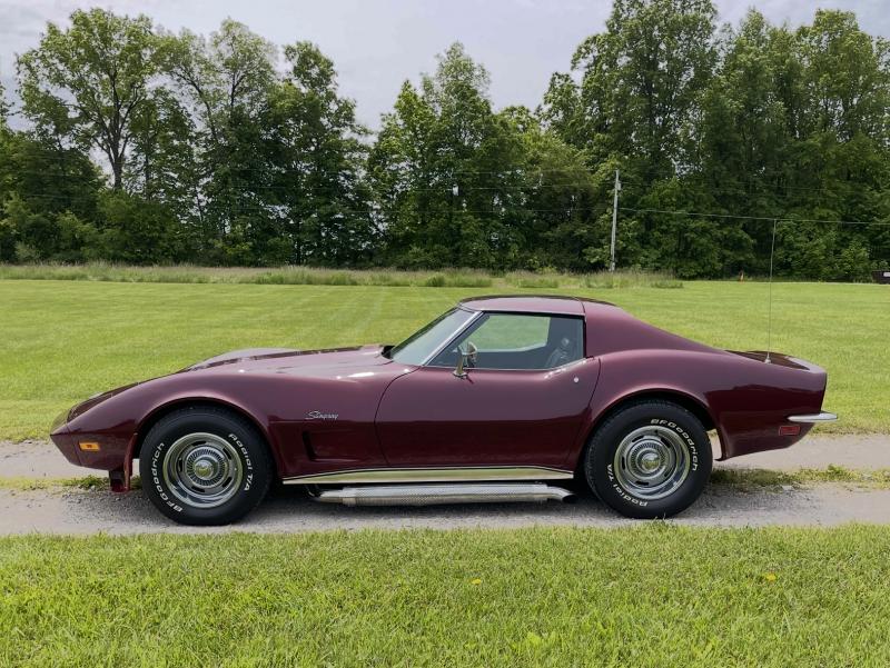 1973 Burgandy Chevy Corvette T-Top