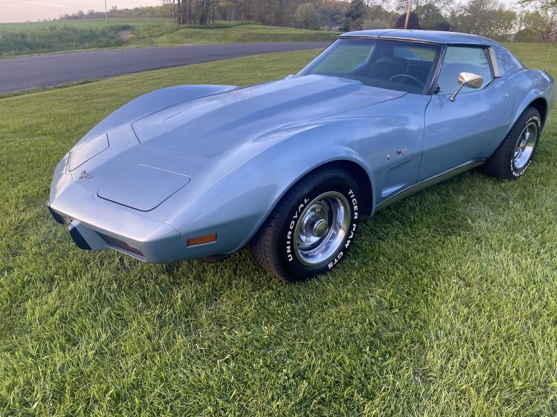 1977 Blue Corvette
