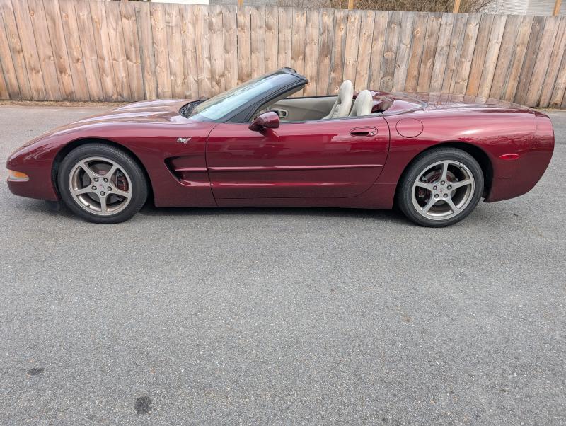 2003 Anniversary red  Chevy Corvette Convertible